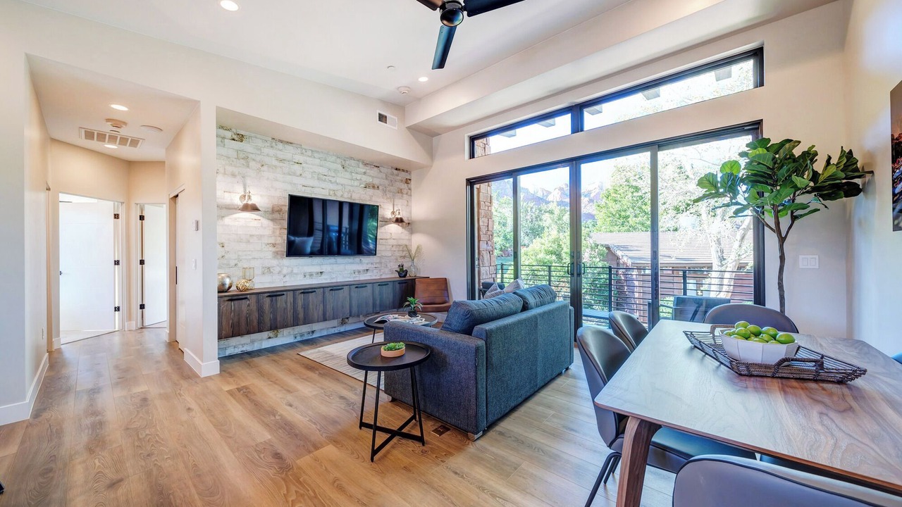 Photo of Livingroom in Zion National Park South Entrance