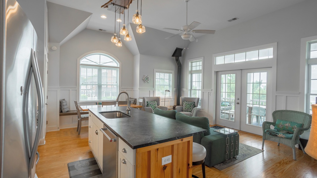 Photo of Others in The Pines