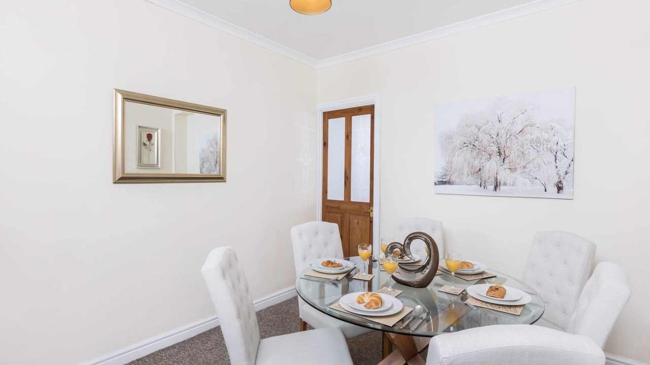 Photo of Others in Loughor