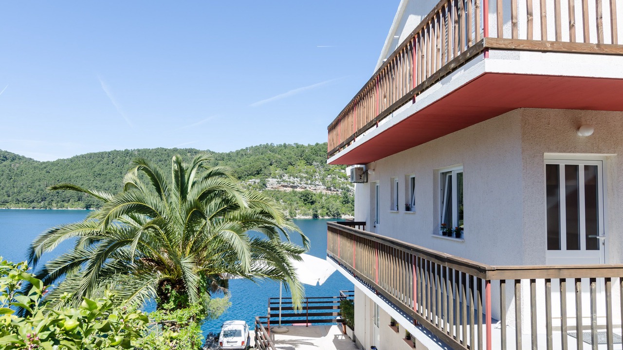 Photo of Outdoor in Polace