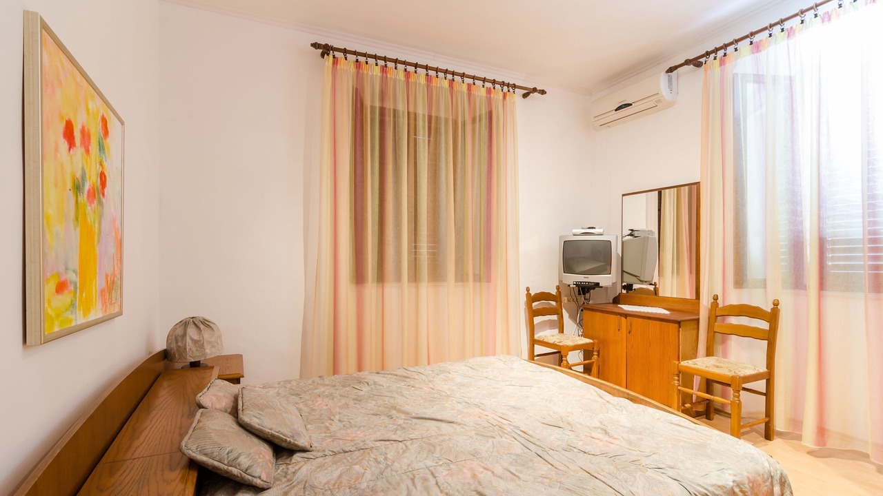 Photo of Bedroom in Trsteno