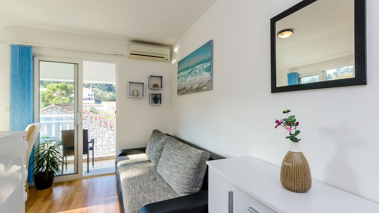 Photo of Livingroom in Pomena