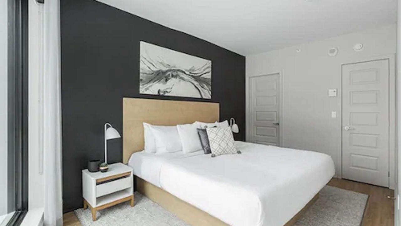 Photo of Bedroom in Griffintown