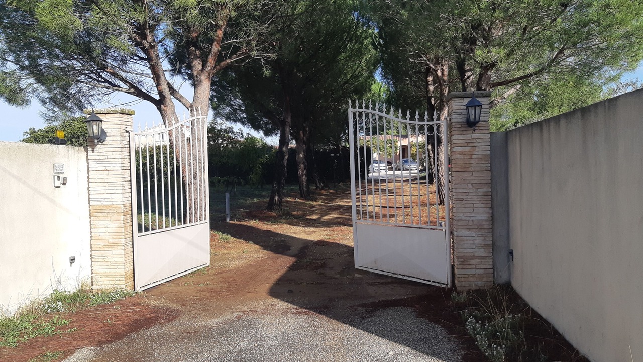 Photo of Outdoor in Arles