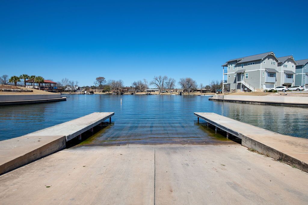 Photo of Outdoor in Kingsland