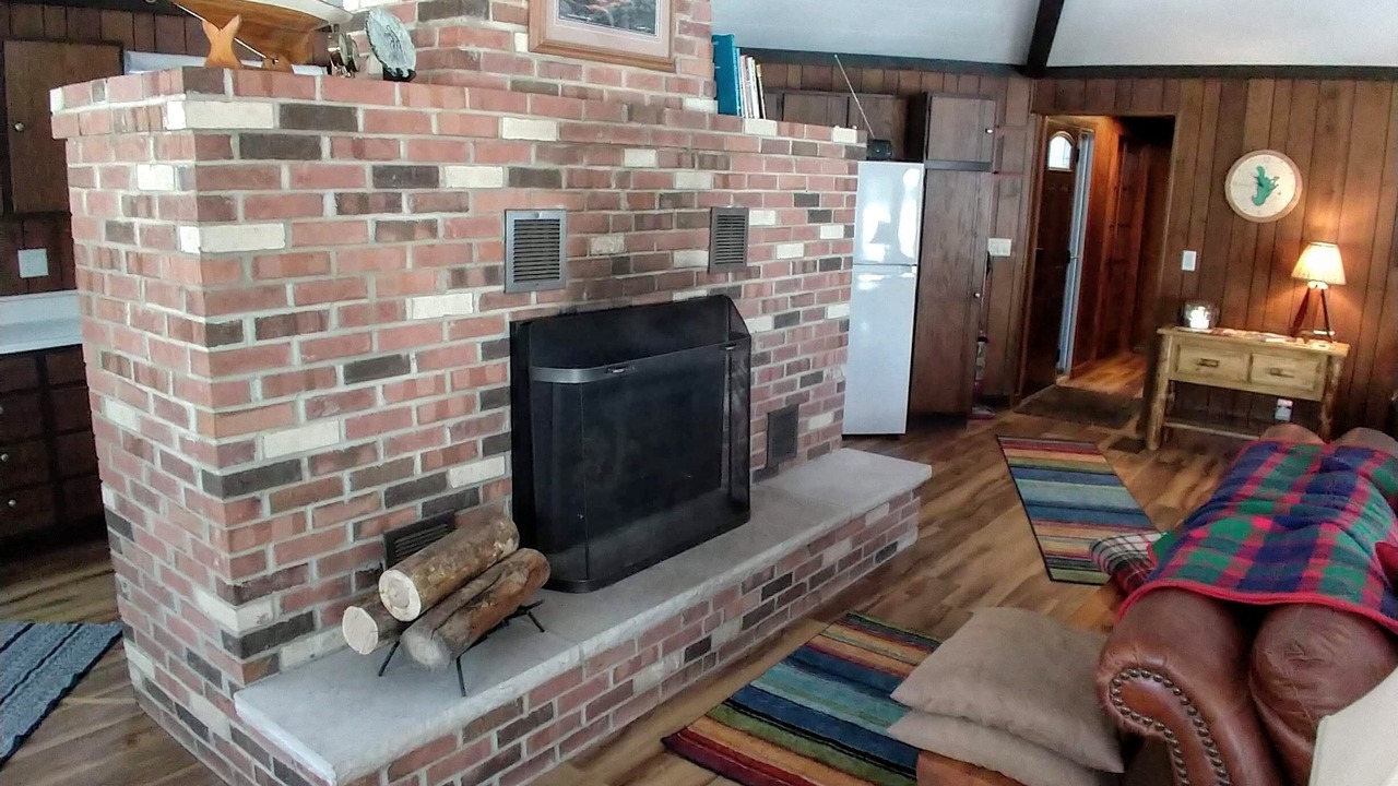 Photo of Livingroom in Iron River