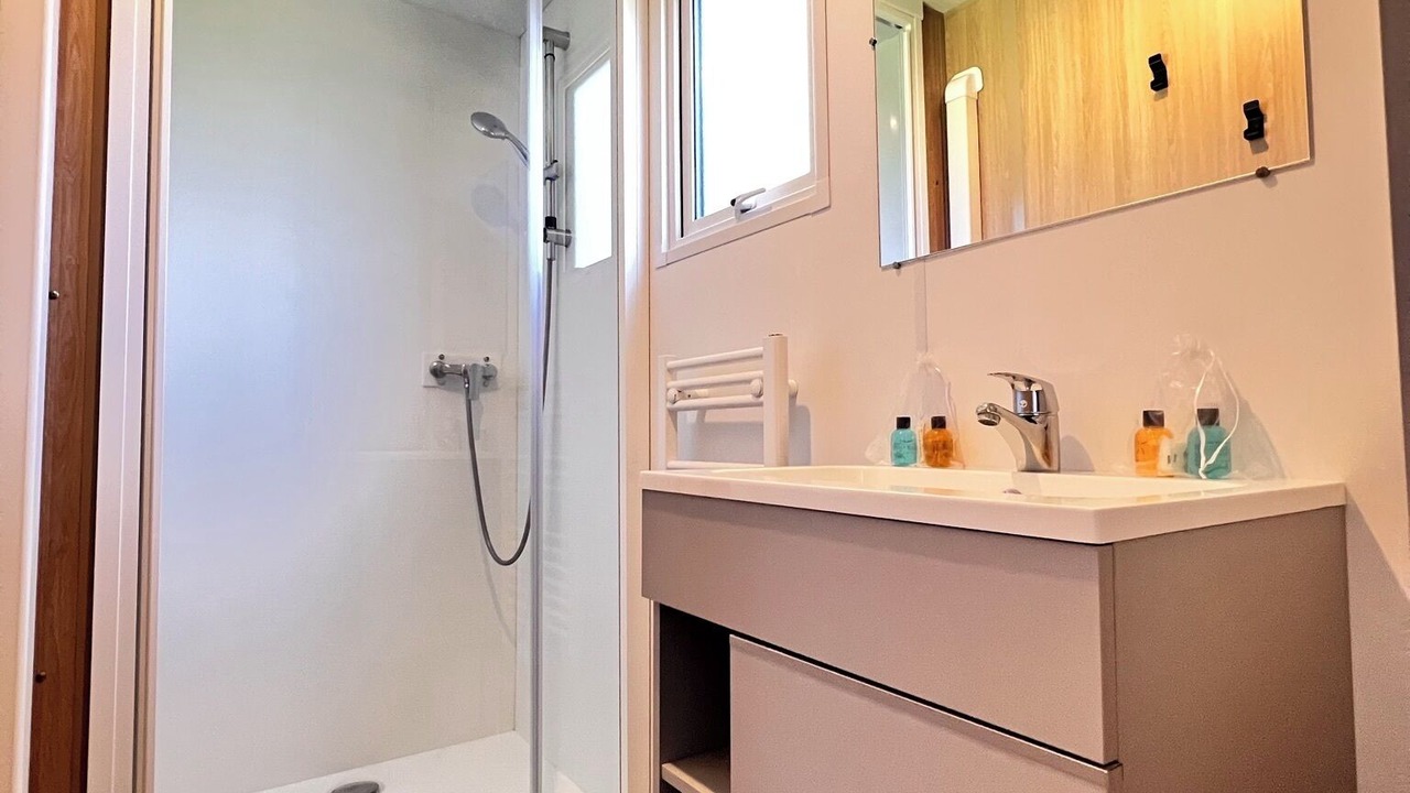 Photo of Bathroom in Fleurie