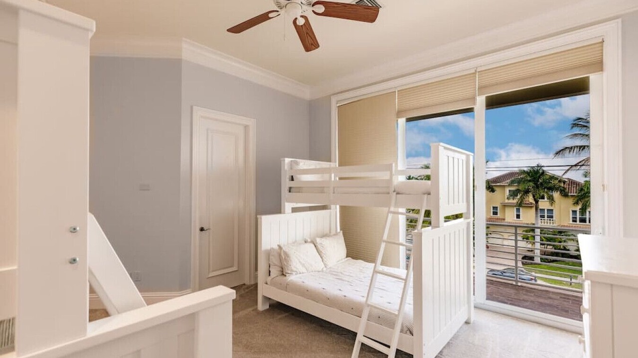 Photo of Bedroom in Bonita Springs