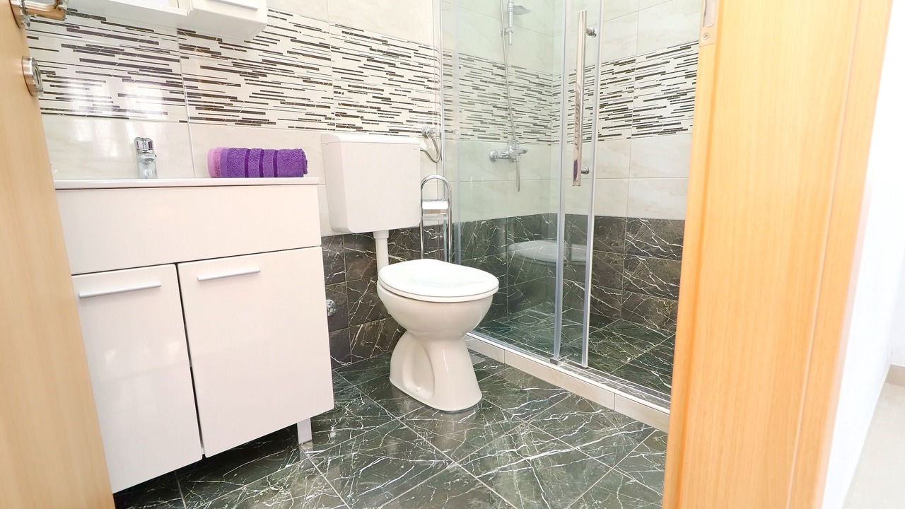 Photo of Bathroom in Blato