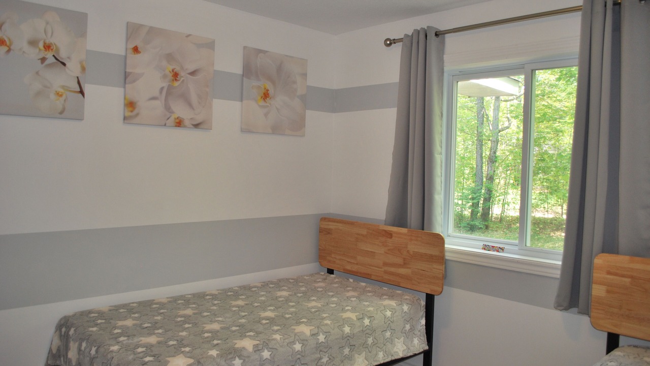Photo of Bedroom in McMurrich/Monteith