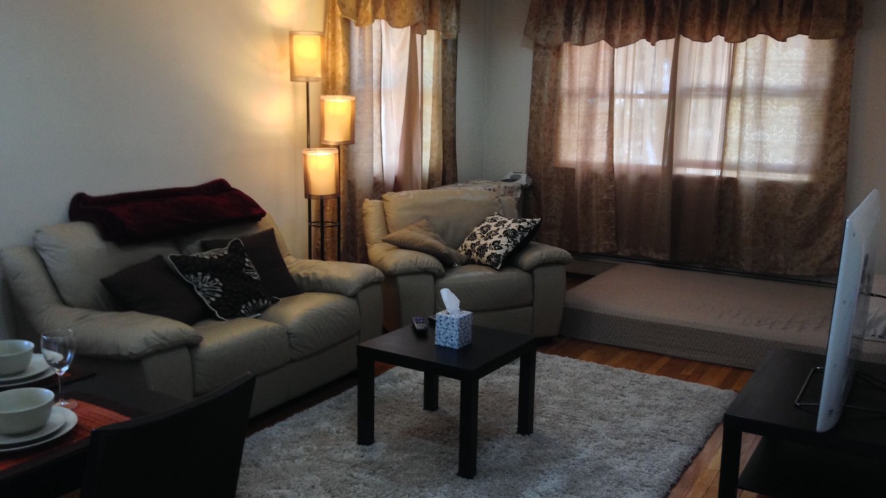 Photo of Livingroom in Floral Park