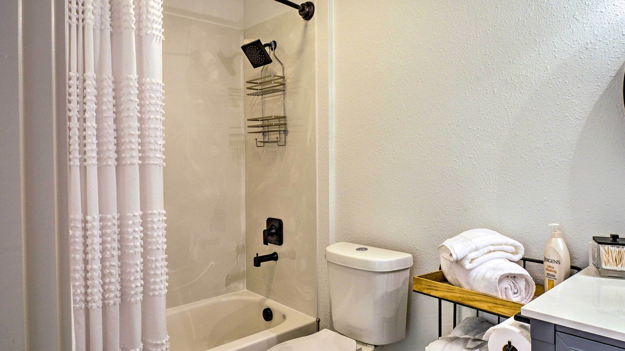 Photo of Bathroom in Turners