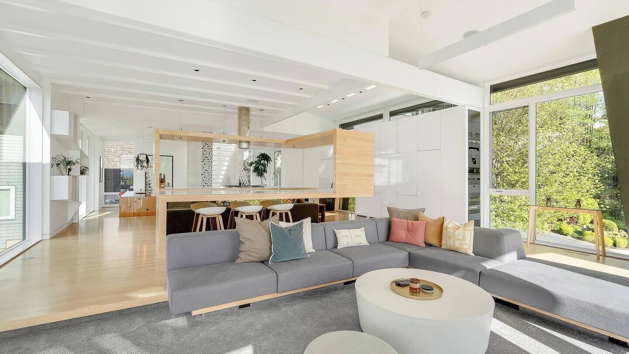 Photo of Livingroom in Northwest Portland