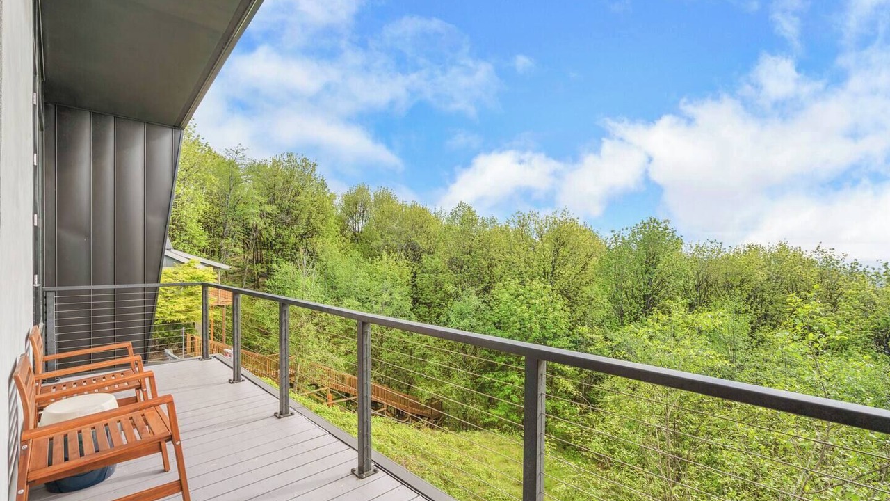 Photo of Patio Balcony in Northwest Portland