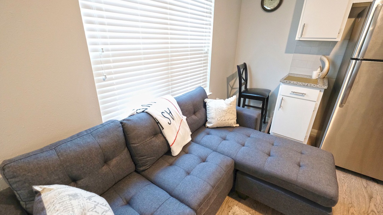 Photo of Livingroom in Spring Branch West