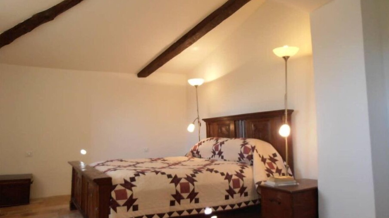 Photo of Bedroom in Cadenet