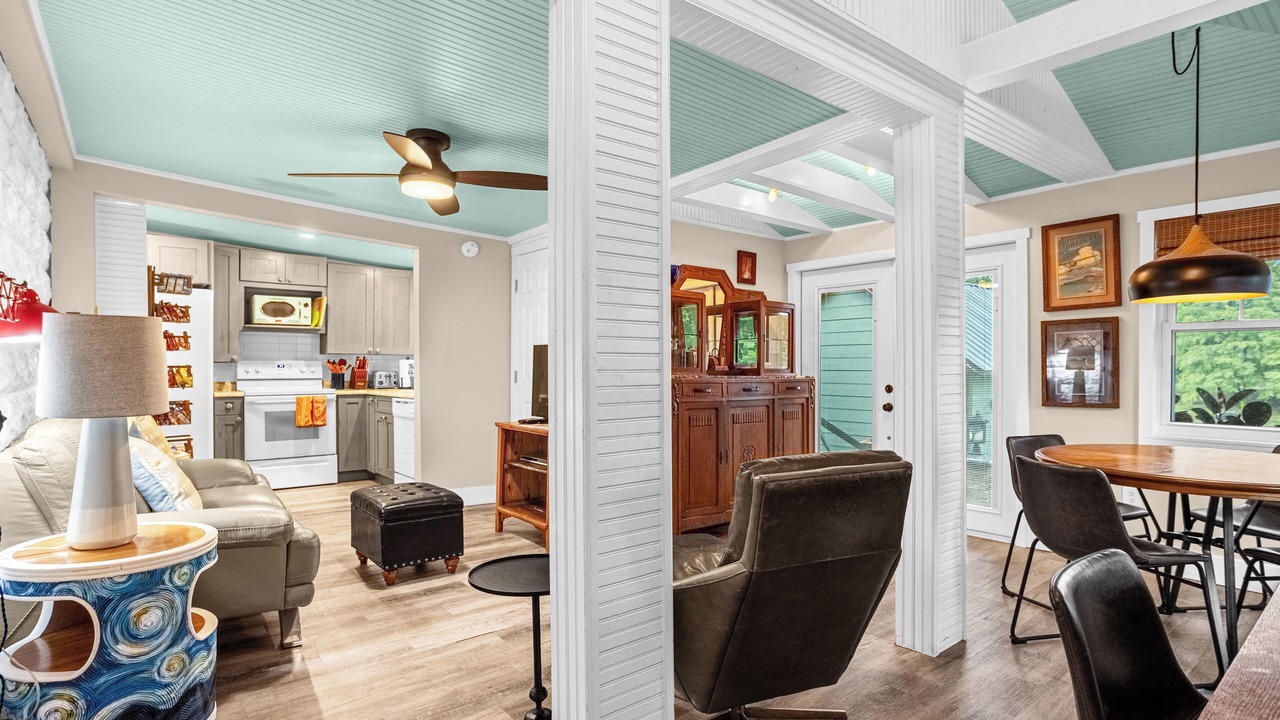 Photo of Bedroom in Belle Air