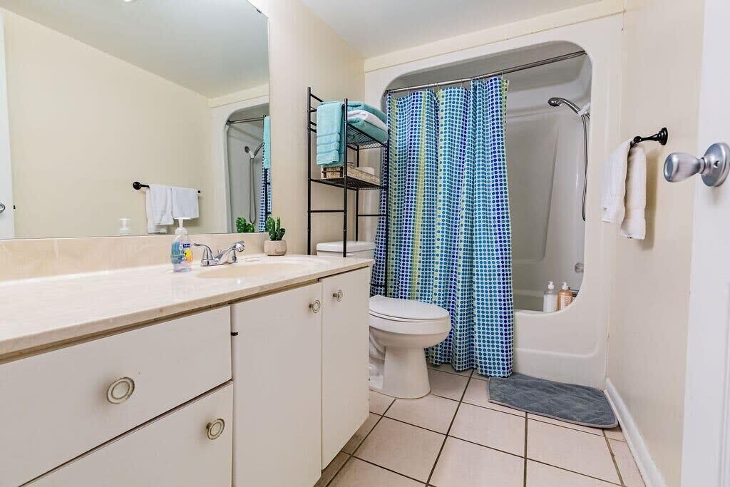 Photo of Bathroom in East Ridge