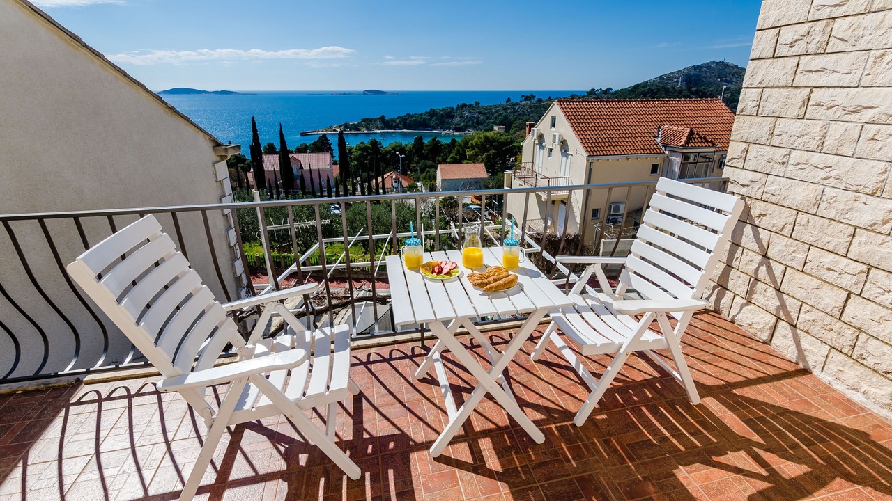 Photo of Patio Balcony in Brasina