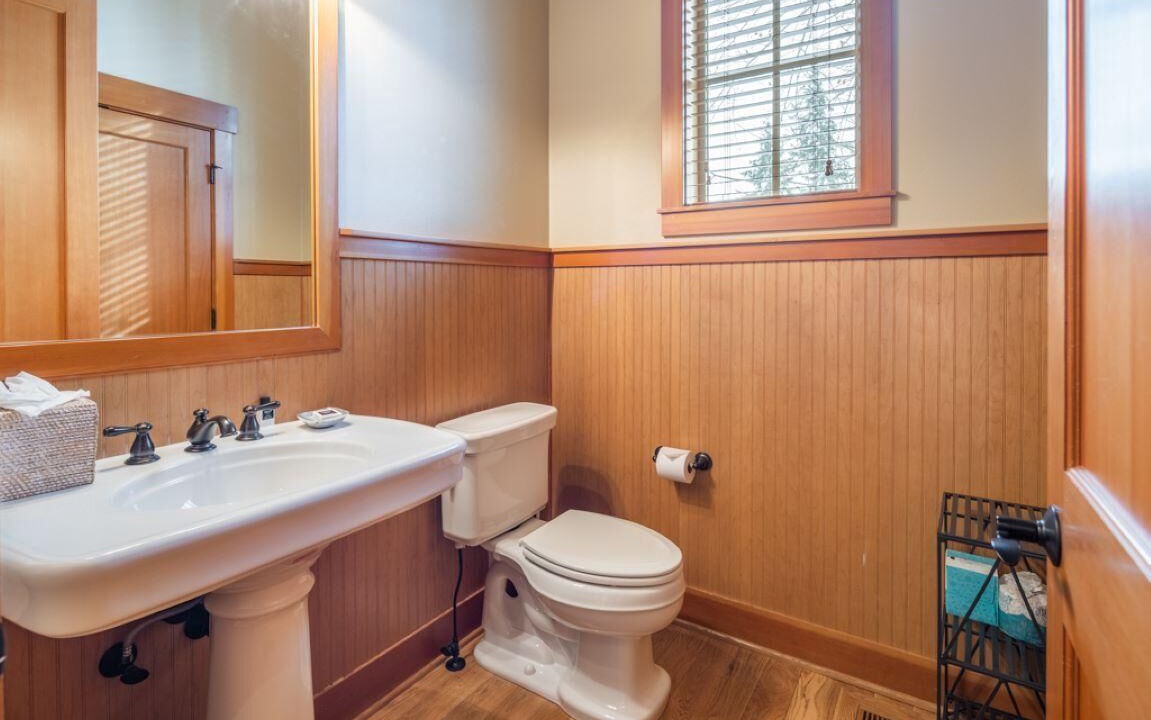 Photo of Bathroom in Cle Elum