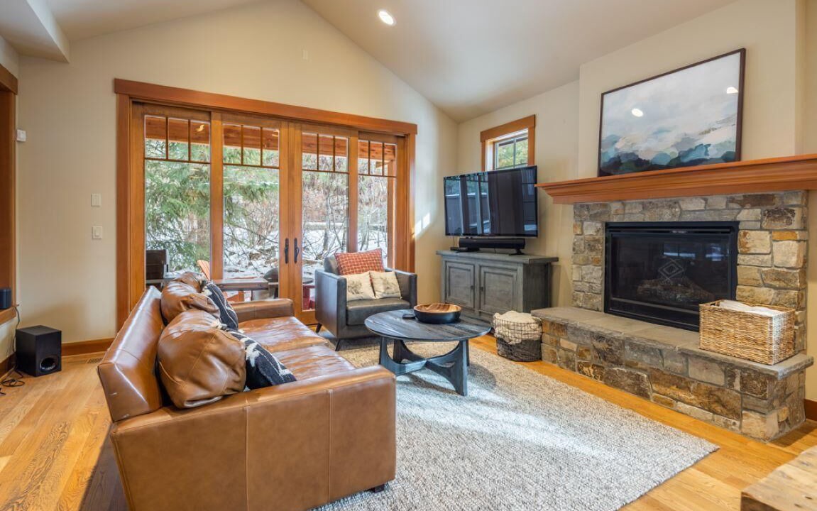 Photo of Livingroom in Cle Elum