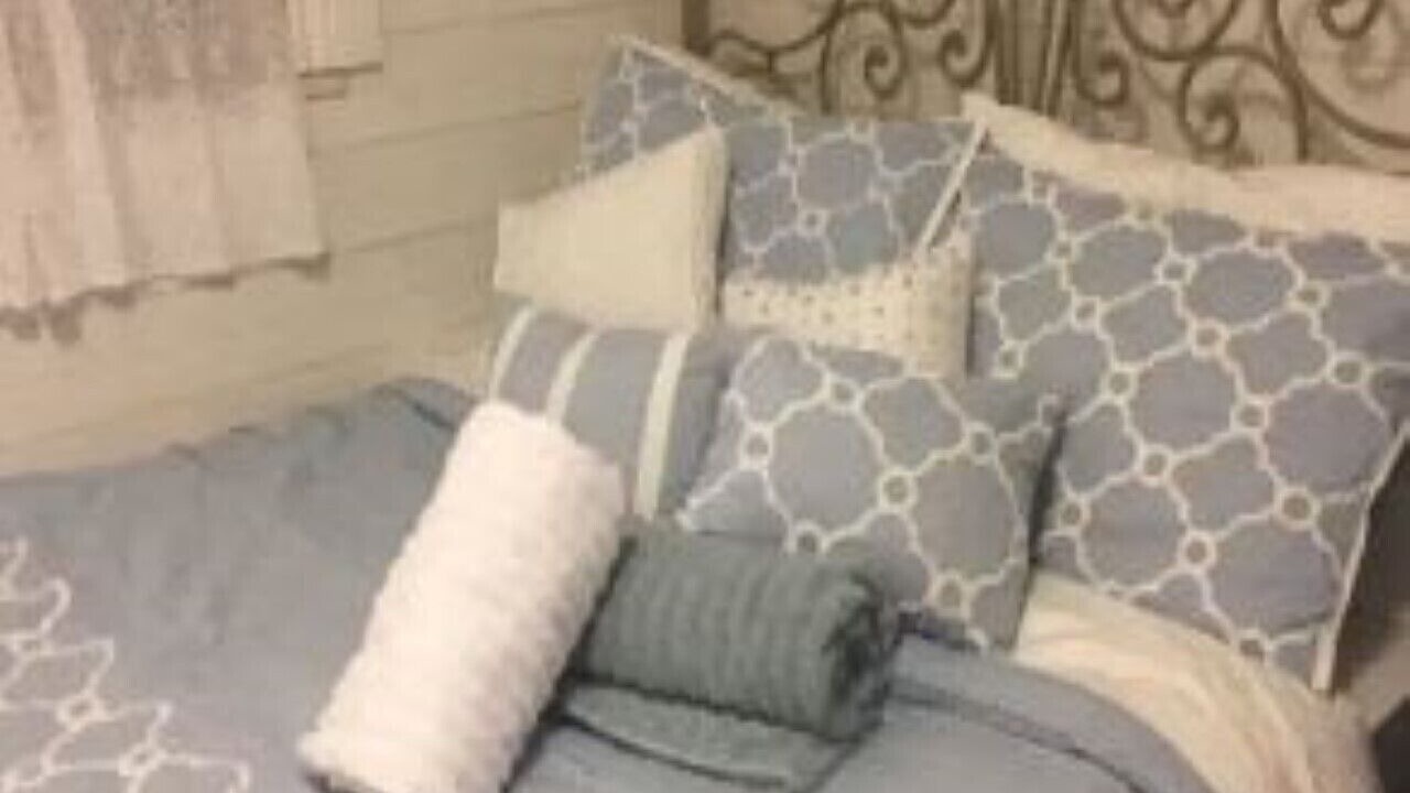 Photo of Bedroom in Downtown Niagara Falls