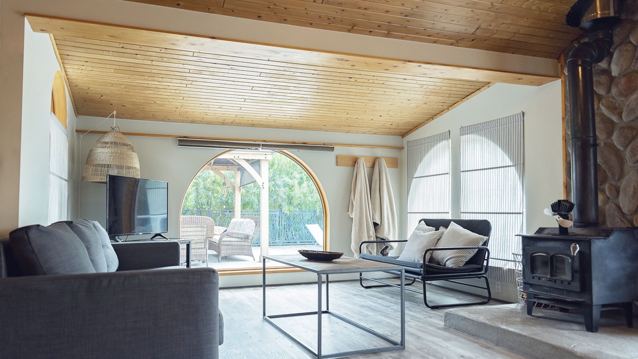 Photo of Bedroom in Turner Valley