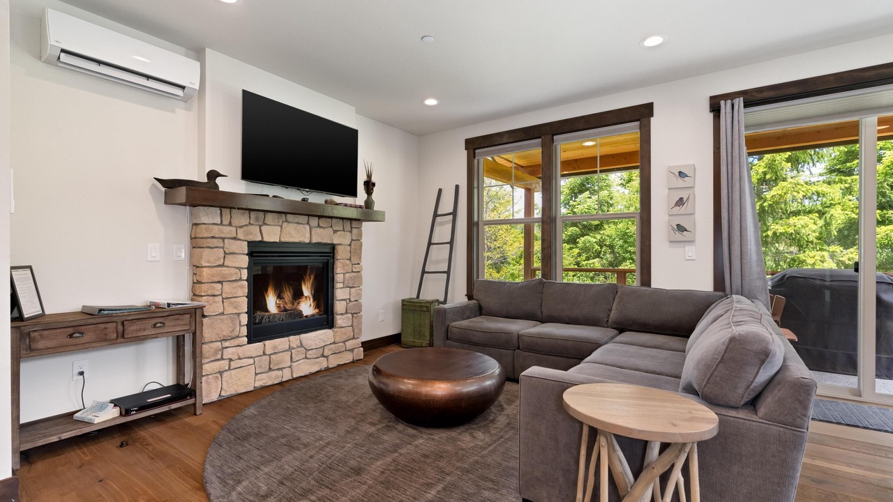 Photo of Livingroom in Cle Elum