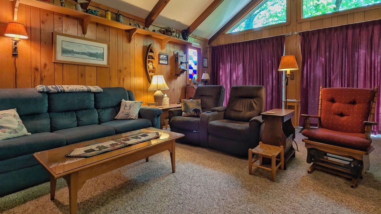 Photo of Livingroom in Lake Junaluska
