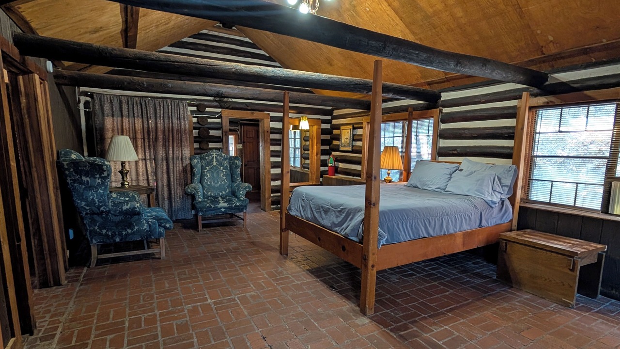 Photo of Bedroom in Davis