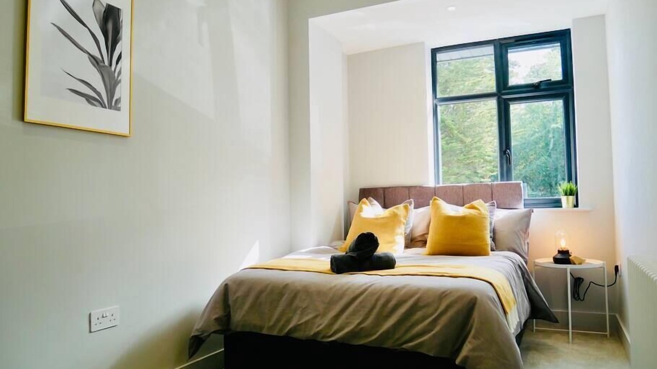 Photo of Bedroom in Canford Cliffs