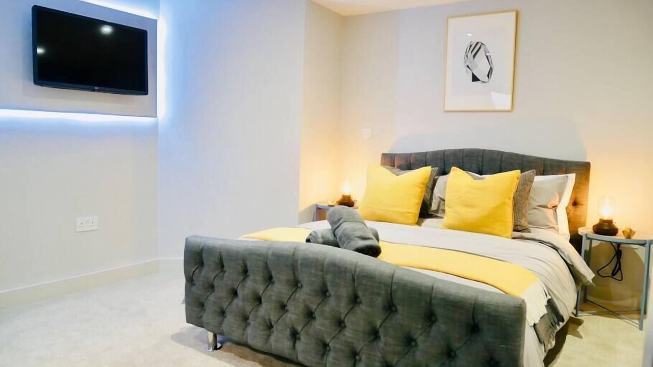 Photo of Bedroom in Canford Cliffs