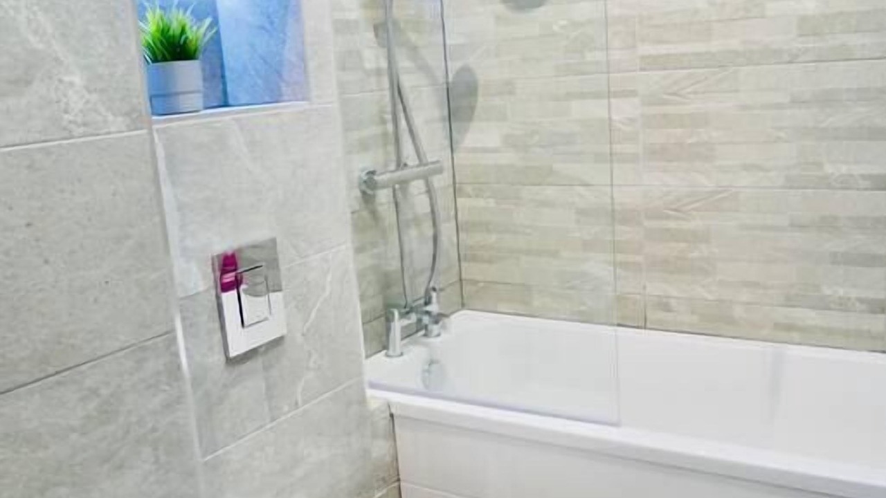 Photo of Bathroom in Canford Cliffs