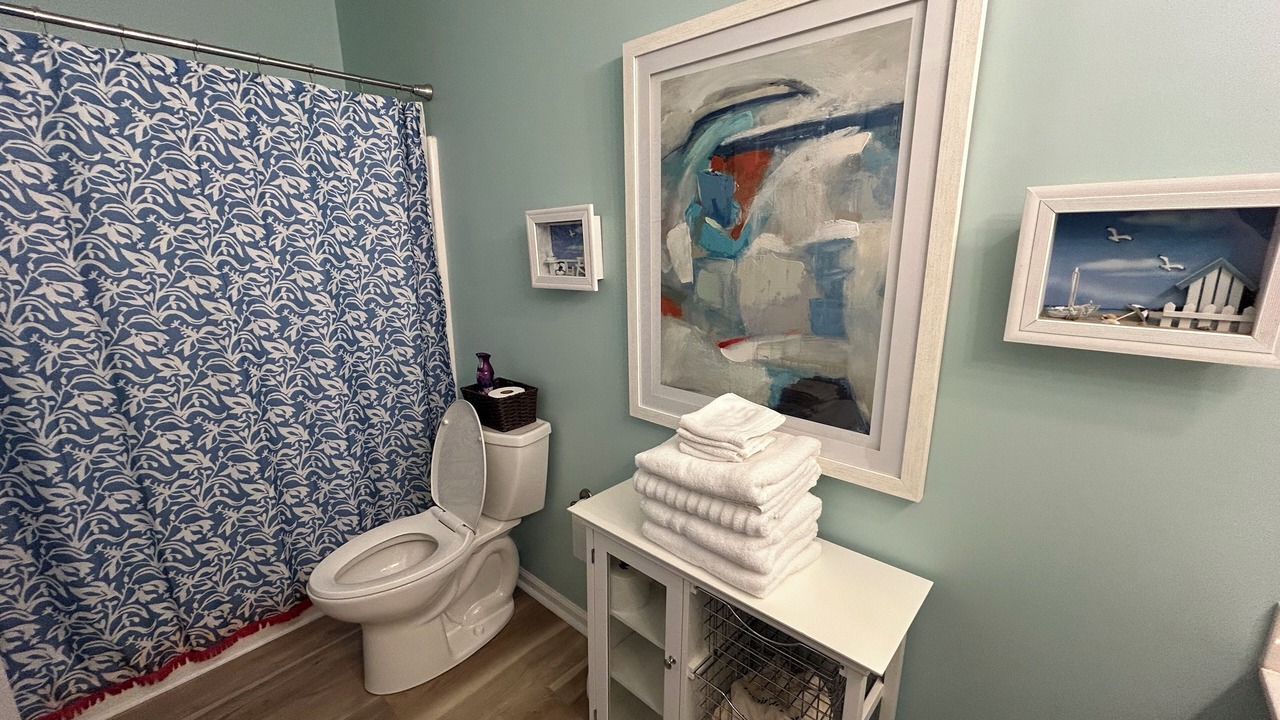 Photo of Bathroom in Sunset Beach