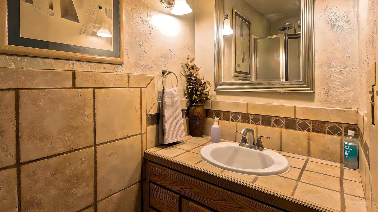 Photo of Bathroom in Clovis