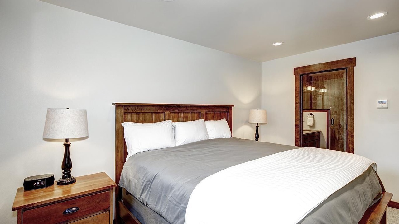 Photo of Bedroom in Cle Elum