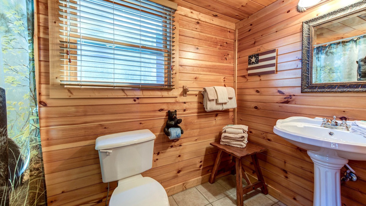 Photo of Bathroom in Hemlock Hills