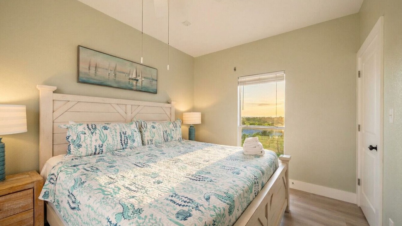 Photo of Bedroom in Indian Beach