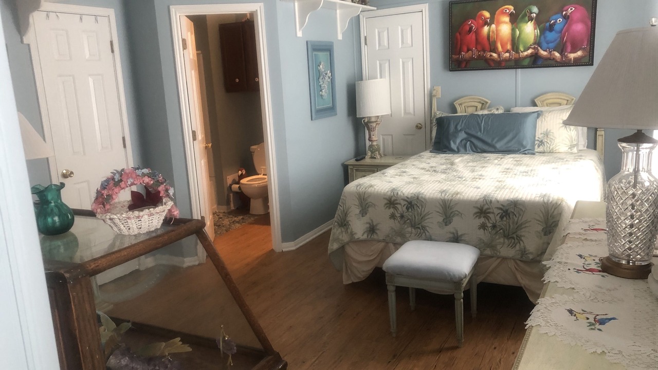 Photo of Bedroom in Port Bolivar