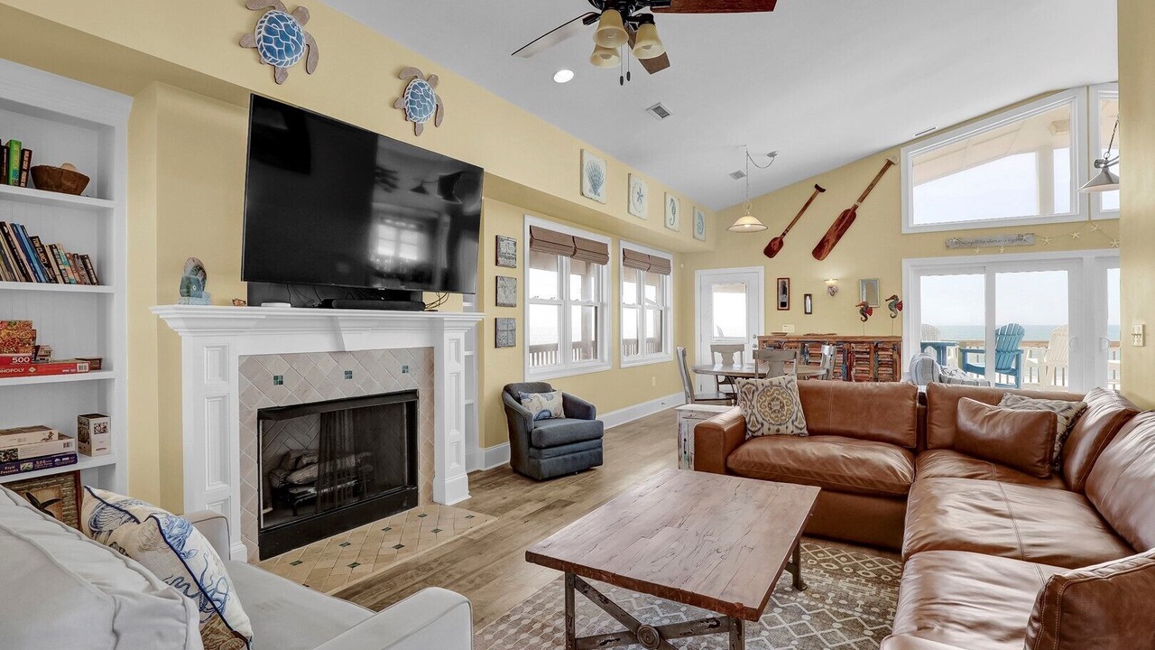 Photo of Livingroom in North Topsail Beach