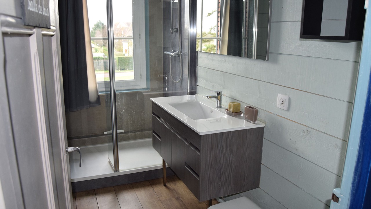 Photo of Bathroom in Le Home