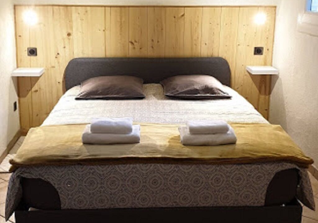 Photo of Bedroom in Saint-Frajou