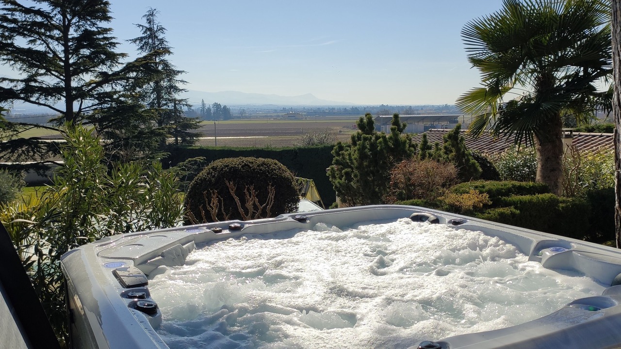 Photo of Outdoor in Mours-Saint-Eusebe