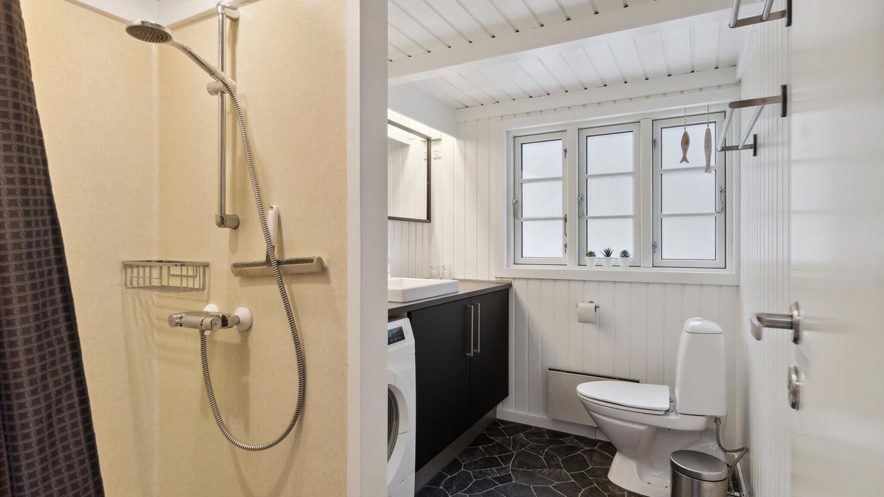 Photo of Bathroom in Jerup