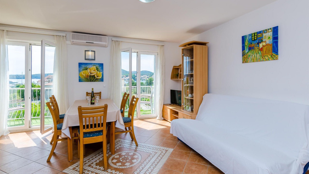 Photo of Bedroom in Slano