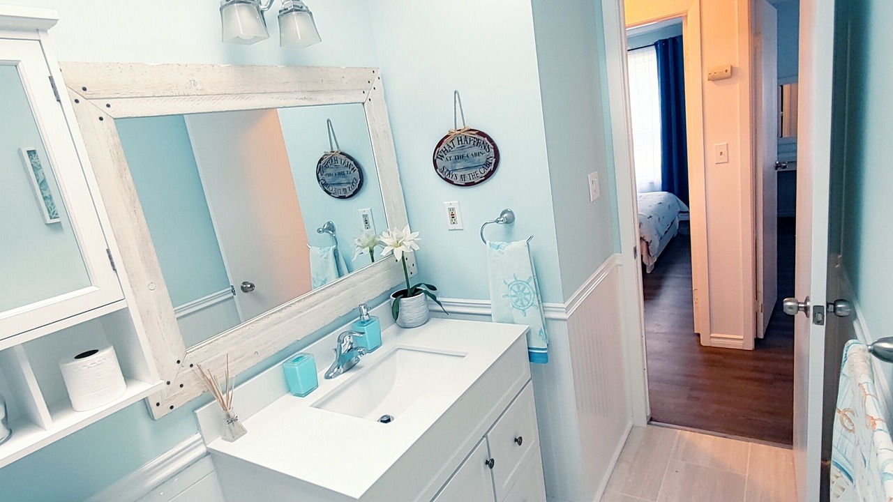 Photo of Bathroom in Crystal Beach