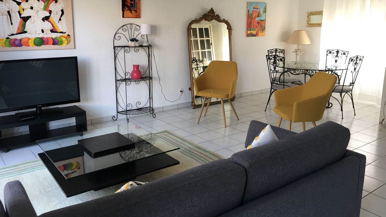 Photo of Livingroom in Moyen-Vernet