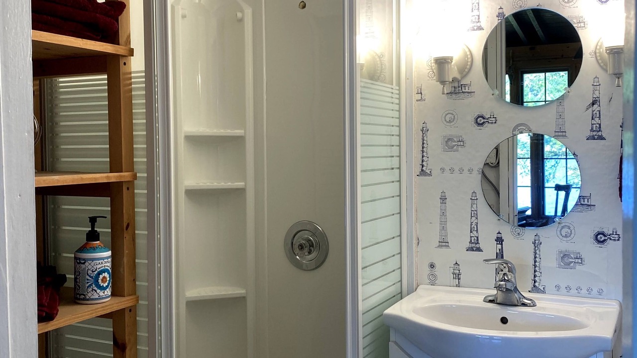 Photo of Bathroom in Rideau Lakes