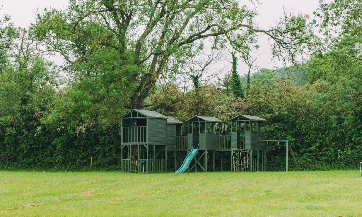 Photo of Others in Selsted