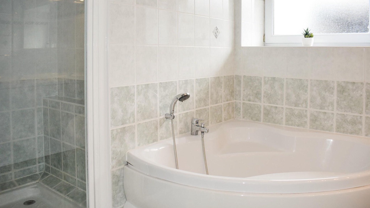 Photo of Bathroom in Plehedel